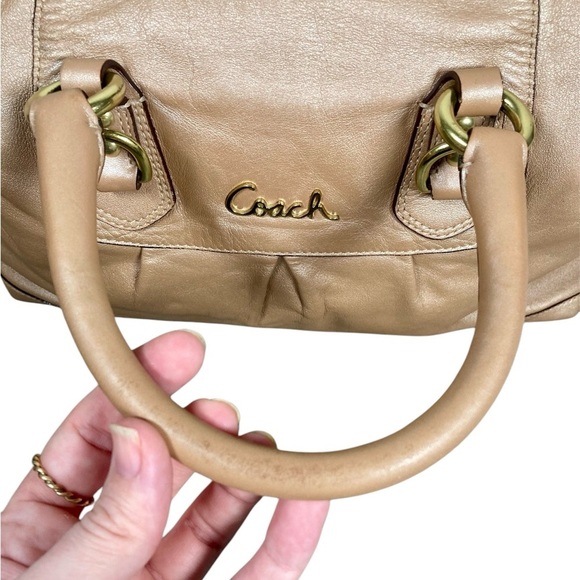 Coach Leather Madison Sabrina Satchel Purse​​ - Picture 4 of 16